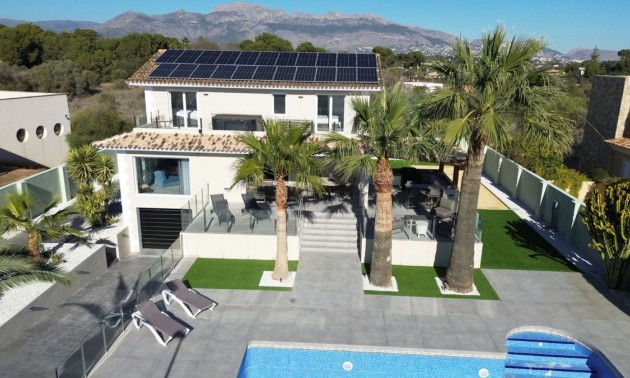 Villa - zum Verkauf - l'Alfas del Pi - L'Alfás del Pi Centro