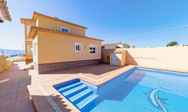 Villa - zum Verkauf - l'Alfas del Pi - L'Alfás del Pi Centro