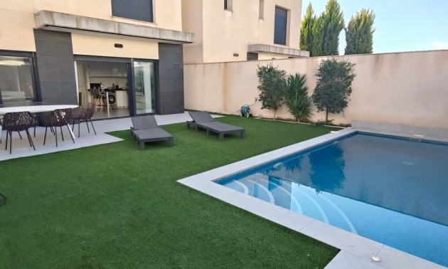 Villa - zum Verkauf - Los Alcazares - CSPE-39250