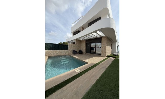 Villa - zum Verkauf - Los Montesinos - Los Montesinos Centro