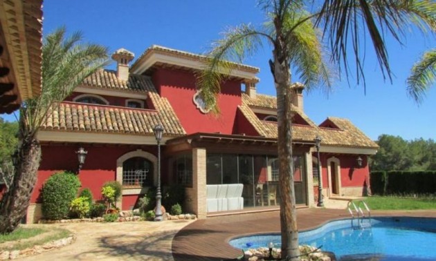 Villa - zum Verkauf - Orihuela - Campoamor