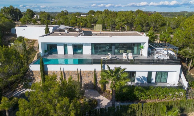 Villa - zum Verkauf - Orihuela - Las Colinas Golf Resort