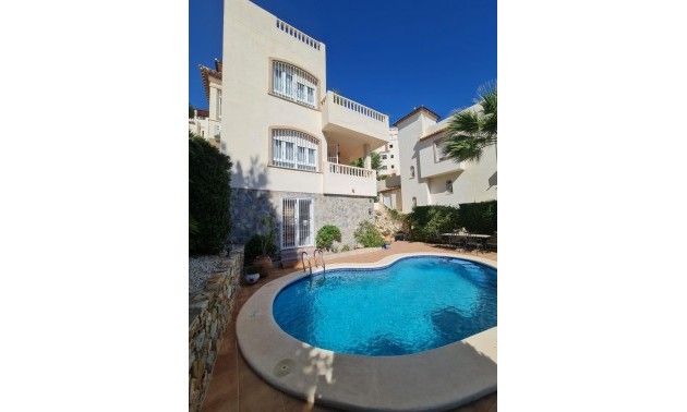 Villa - zum Verkauf - Orihuela - Orihuela Costa