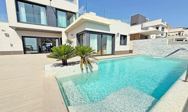 Villa - zum Verkauf - San Miguel De Salinas - San Miguel de Salinas Centro