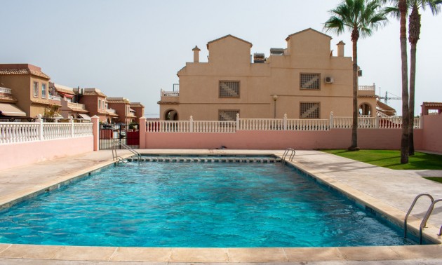 Villa - zum Verkauf - Santa Pola - Gran Alacant