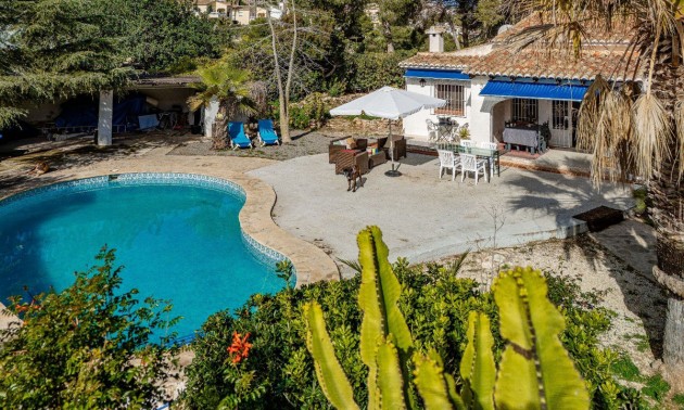 Villa - zum Verkauf - Teulada - Moraira
