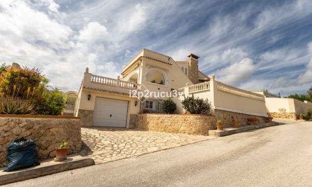 Villa - zum Verkauf - Teulada - Moraira