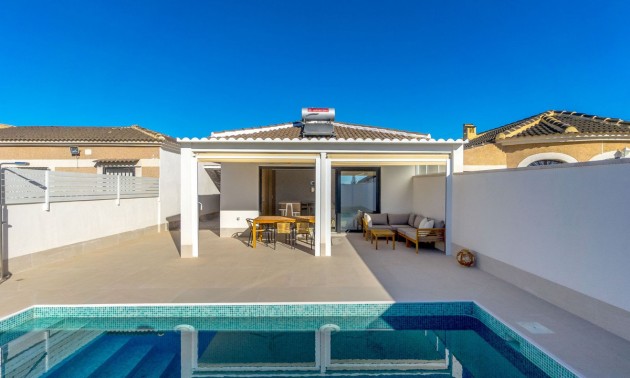 Villa - zum Verkauf - Torrevieja - CSPX-93790