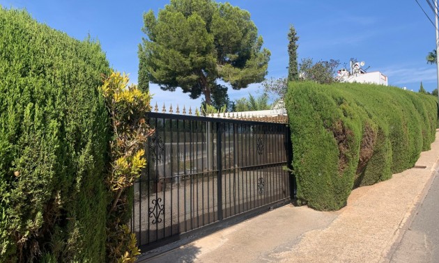 Villa - zum Verkauf - Villamartin - Villamartin
