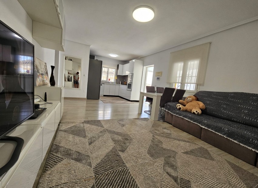  - Villa - 
