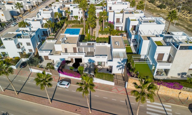 Villa -  -  - 