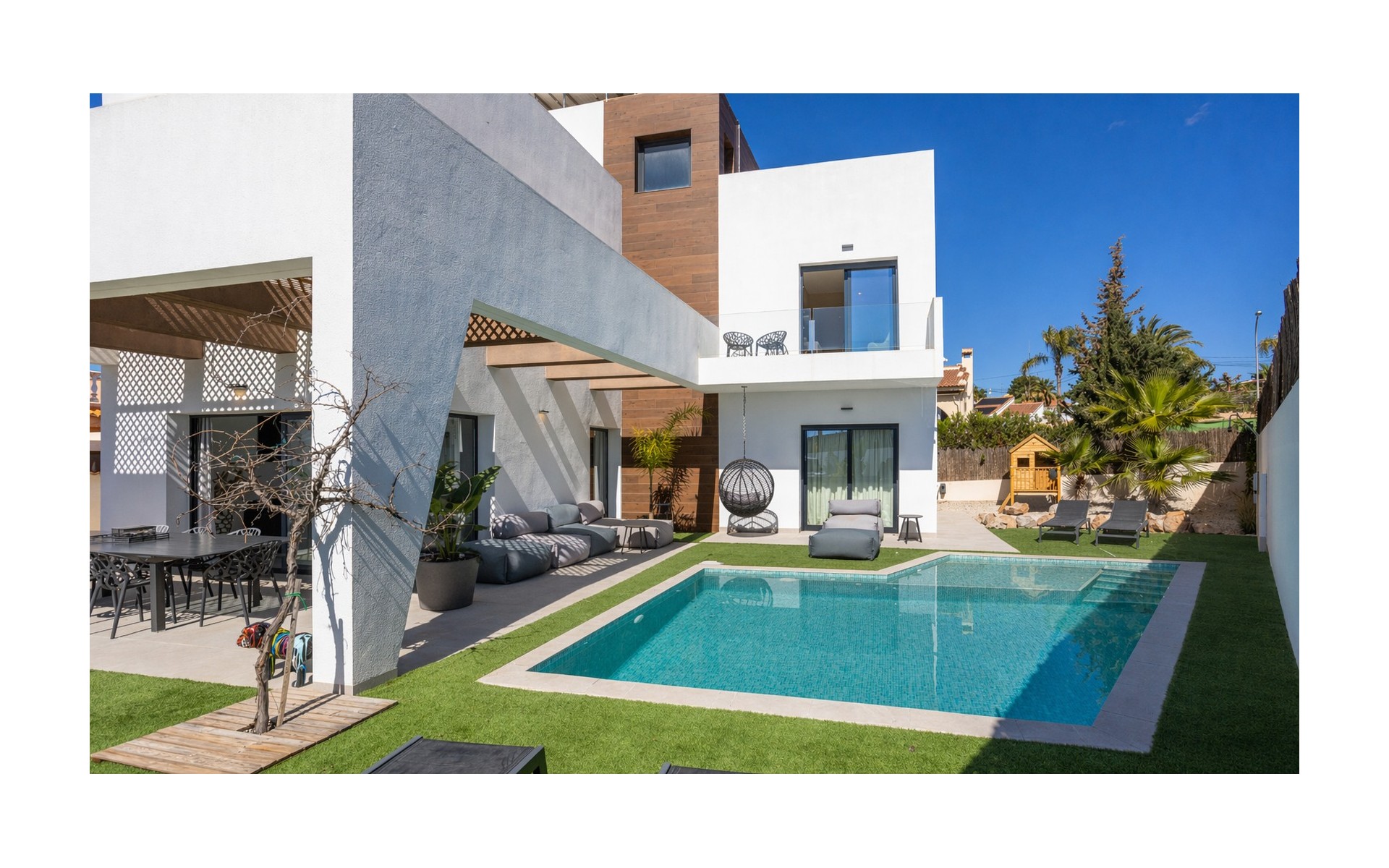  - Villa - 