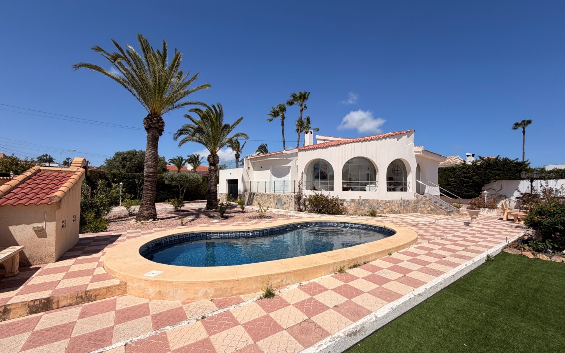  - Villa - 