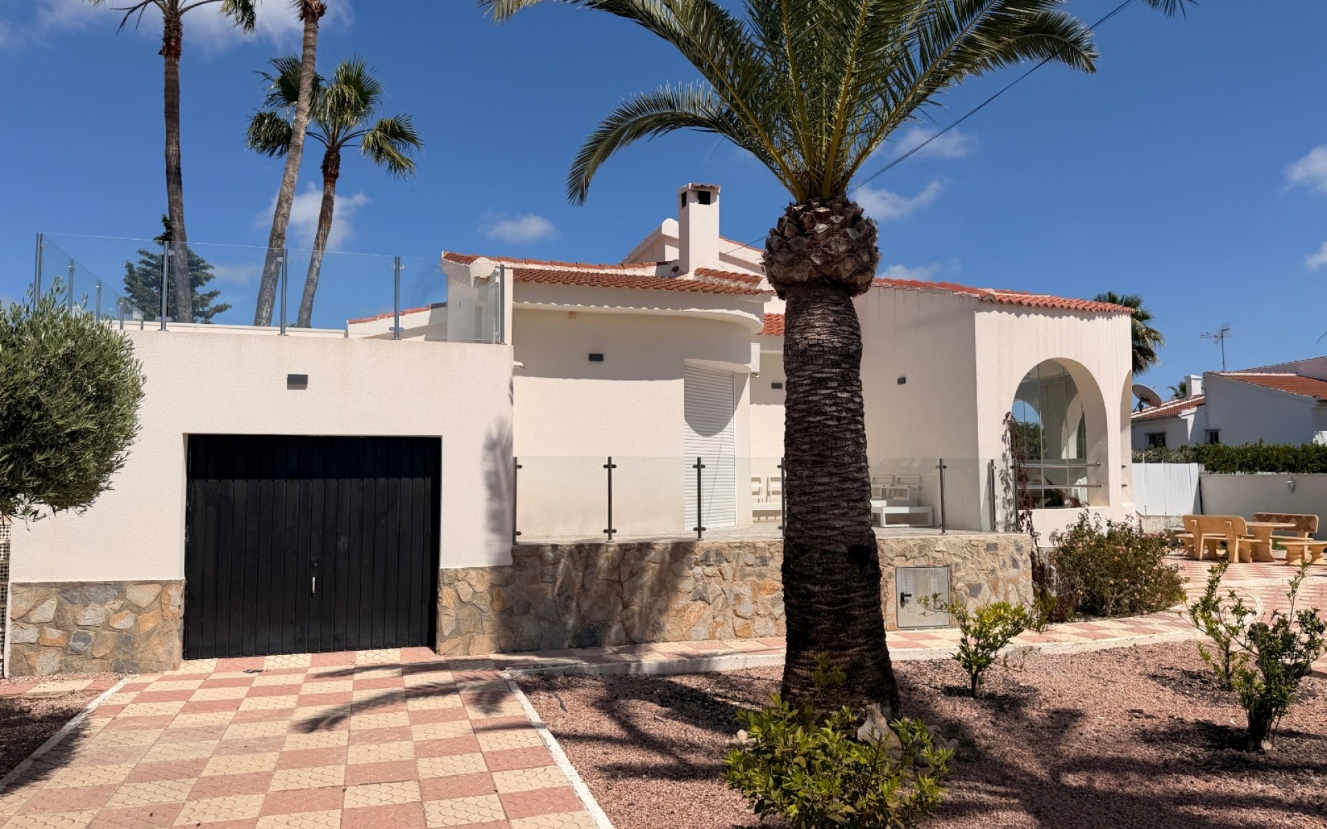  - Villa - 