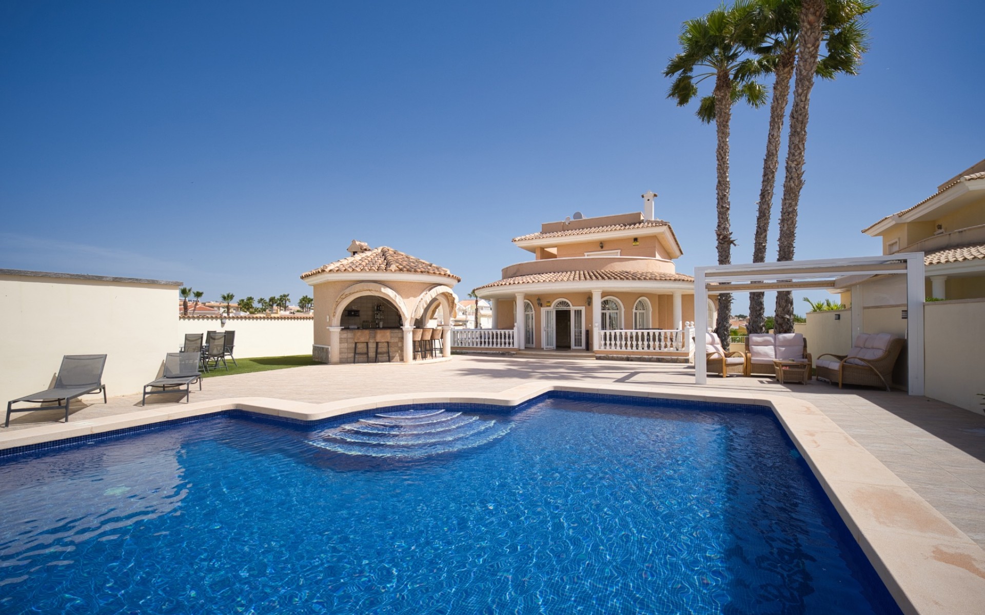  - Villa - 
