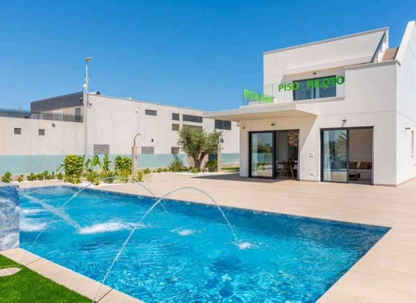  - Villa - 