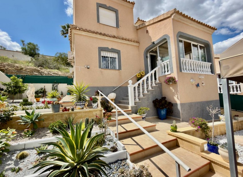  - Villa - 
