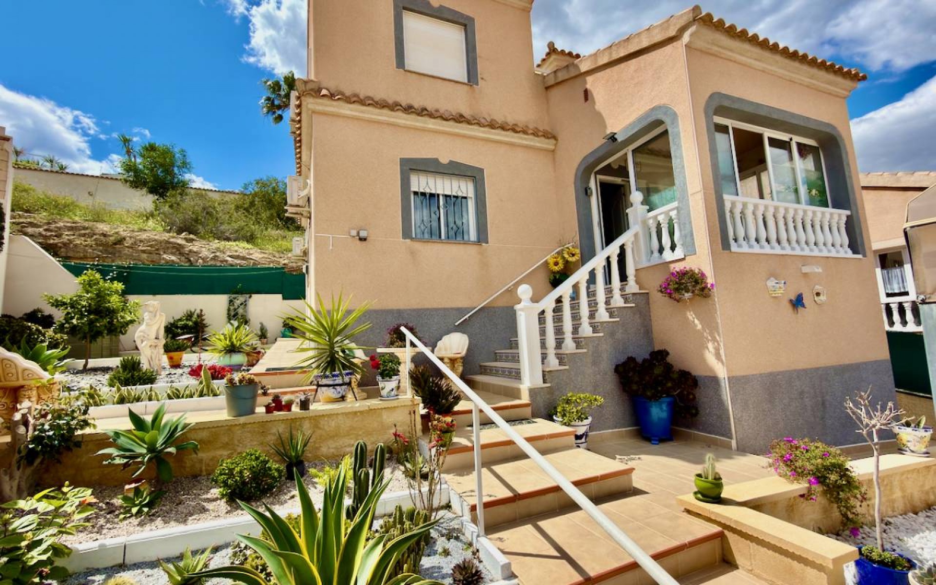  - Villa - 