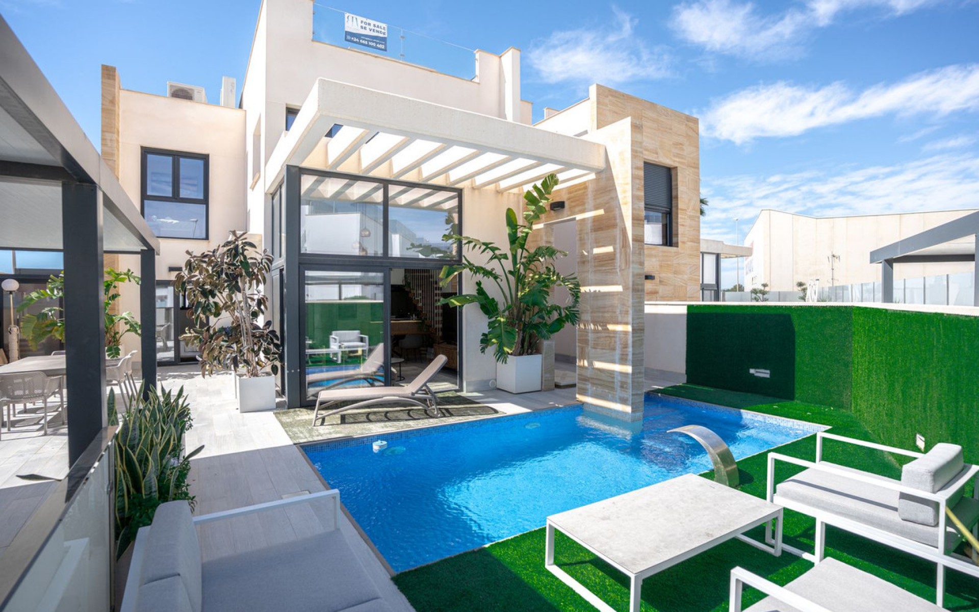  - Villa - 