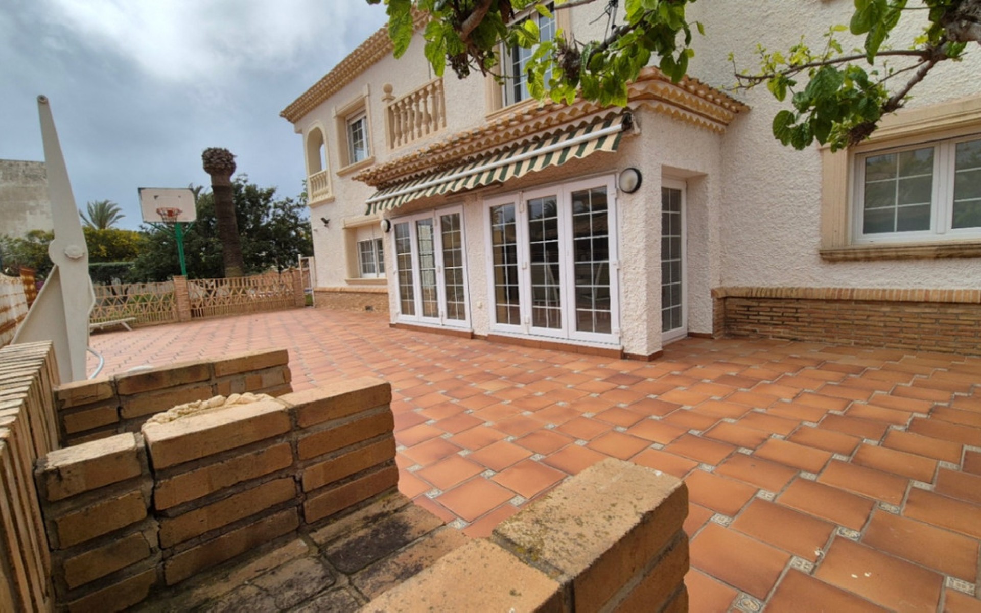  - Villa - 
