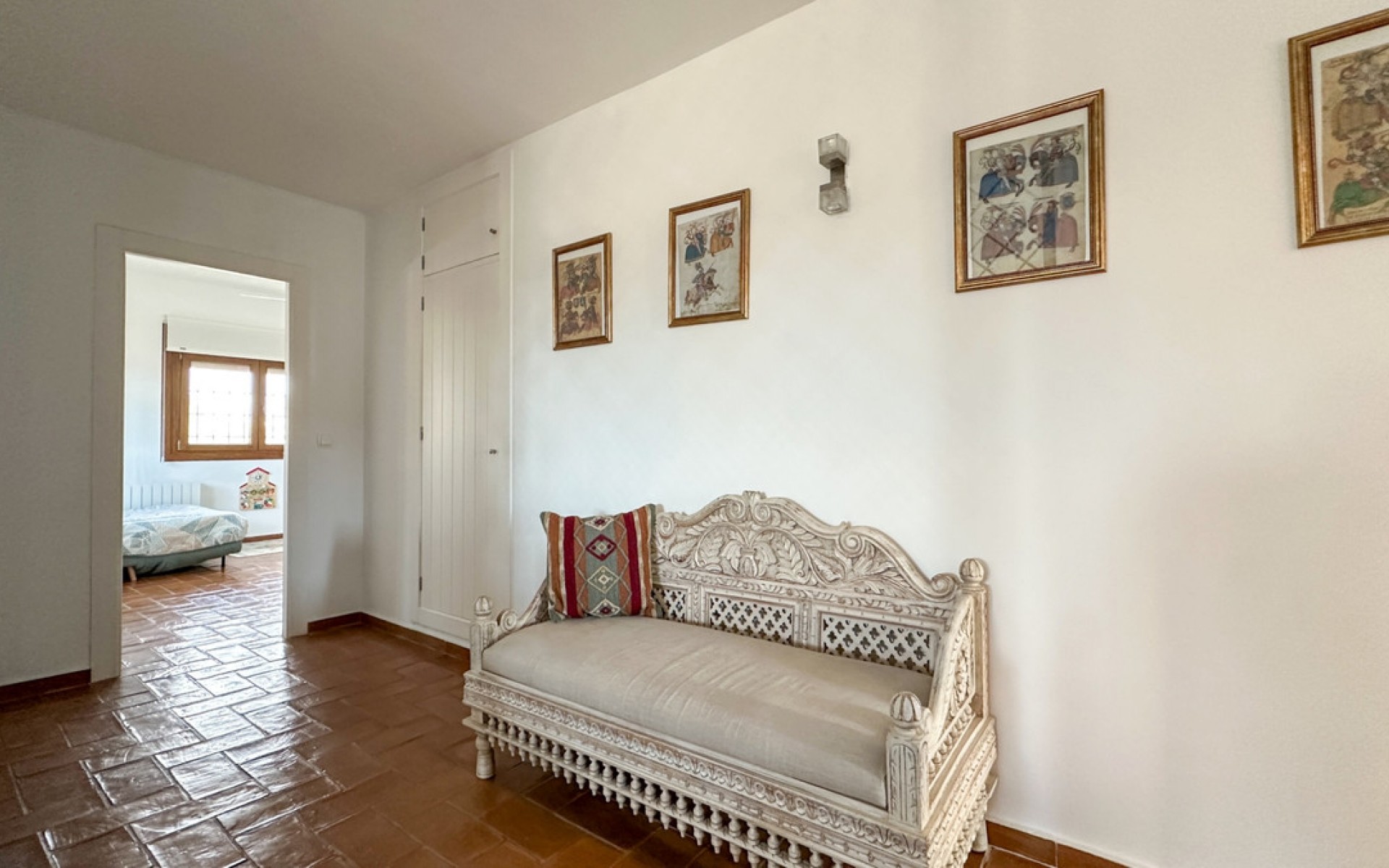  - Villa - 