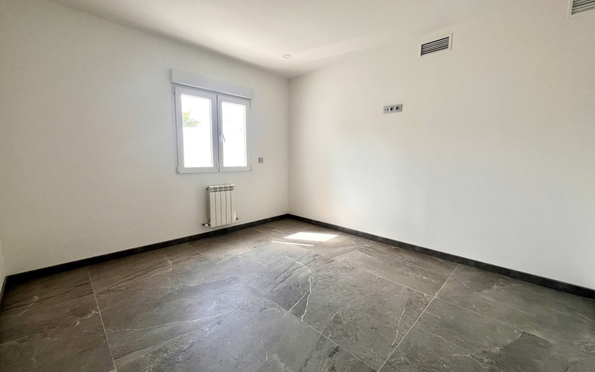  - Villa - 