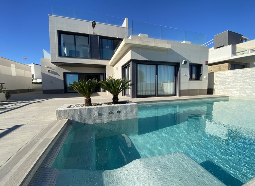  - Villa - 