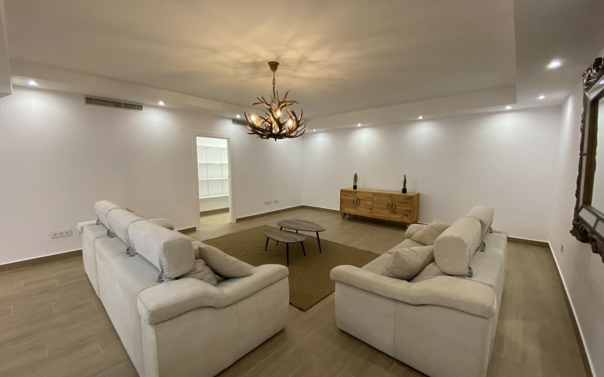  - Villa - 
