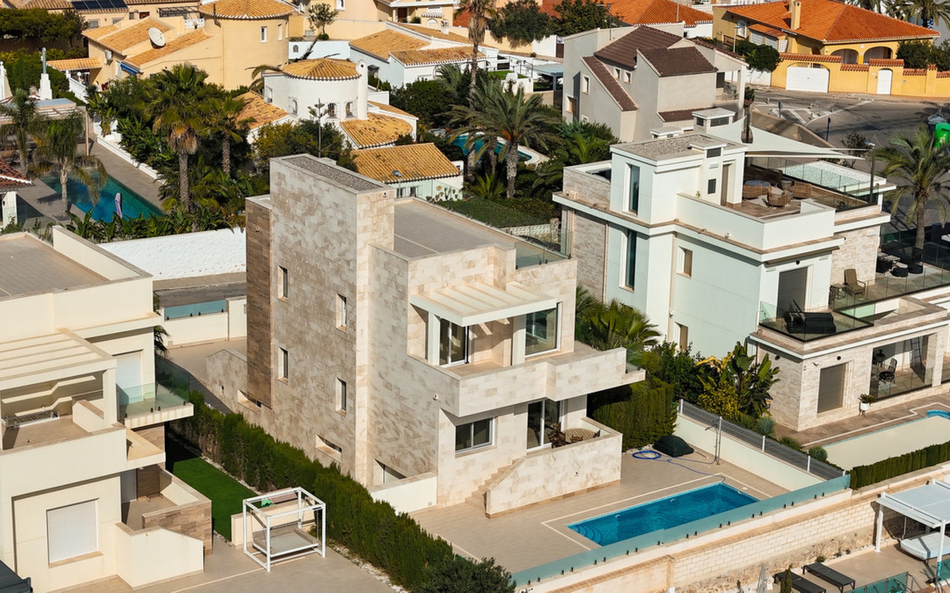  - Villa - 
