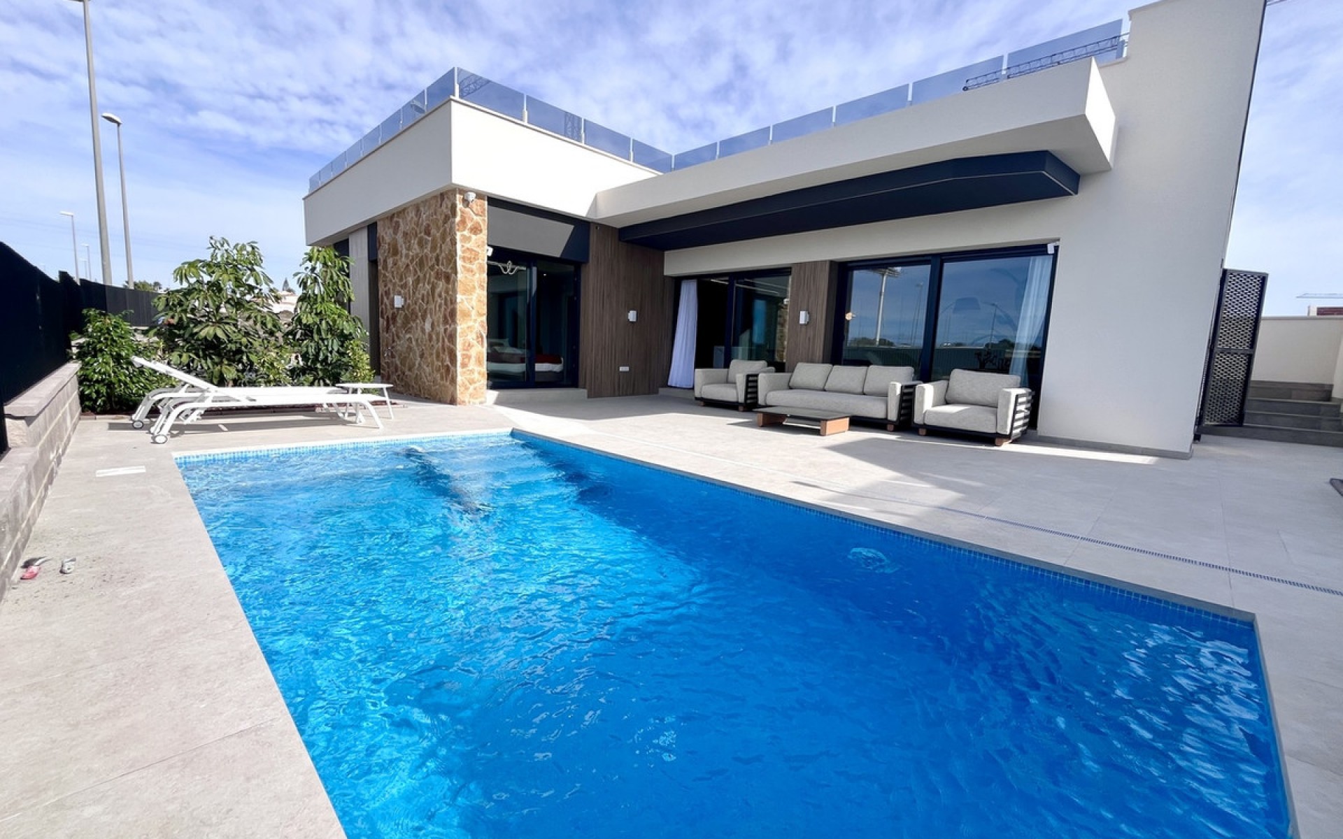 - Villa - 
