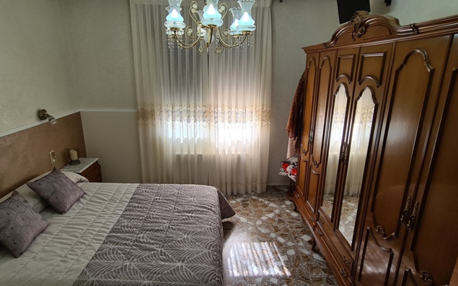  - Villa - 