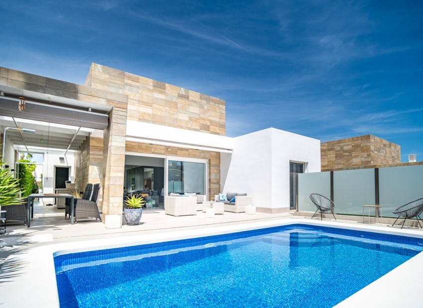  - Villa - 