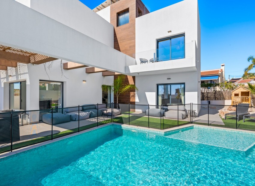  - Villa - 
