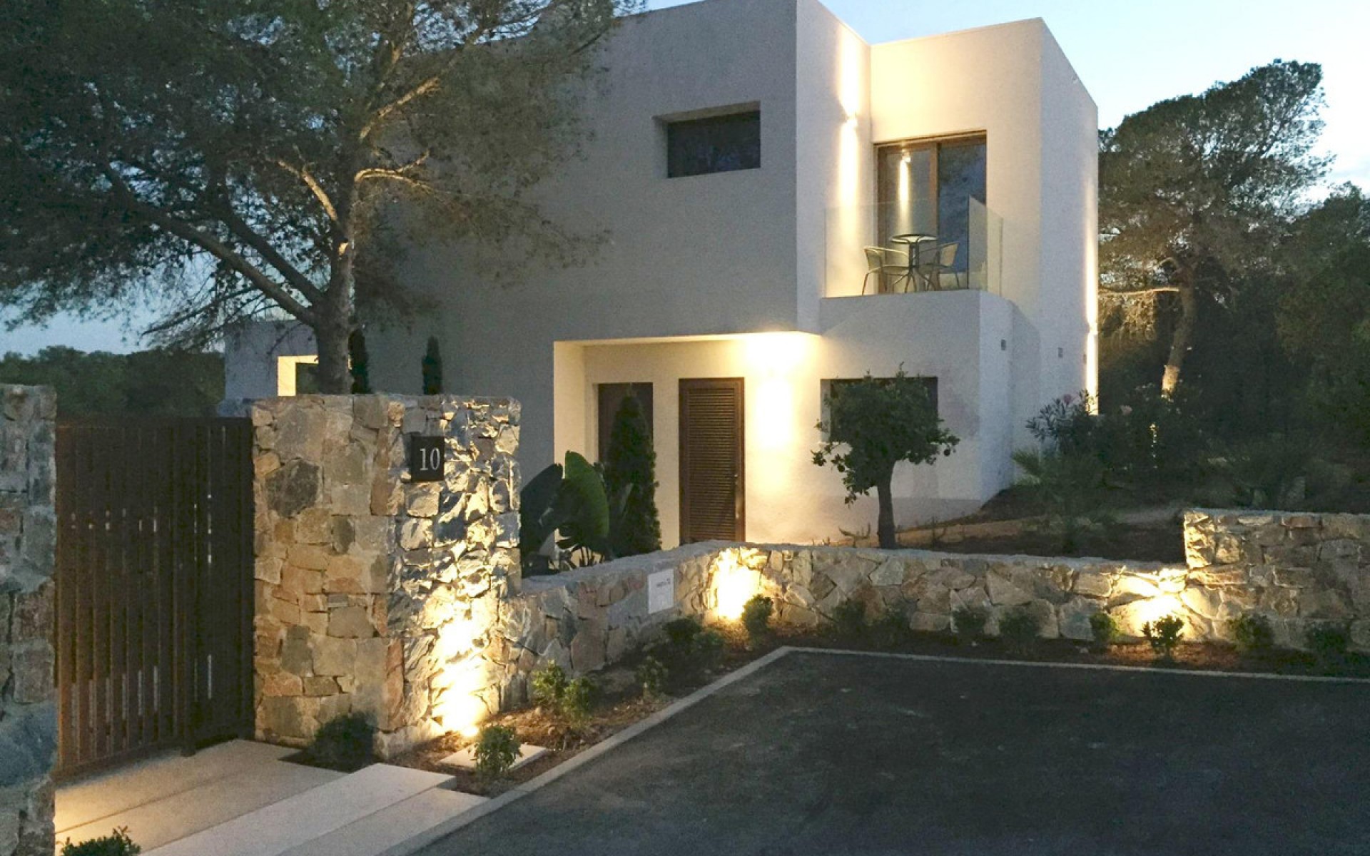  - Villa - 