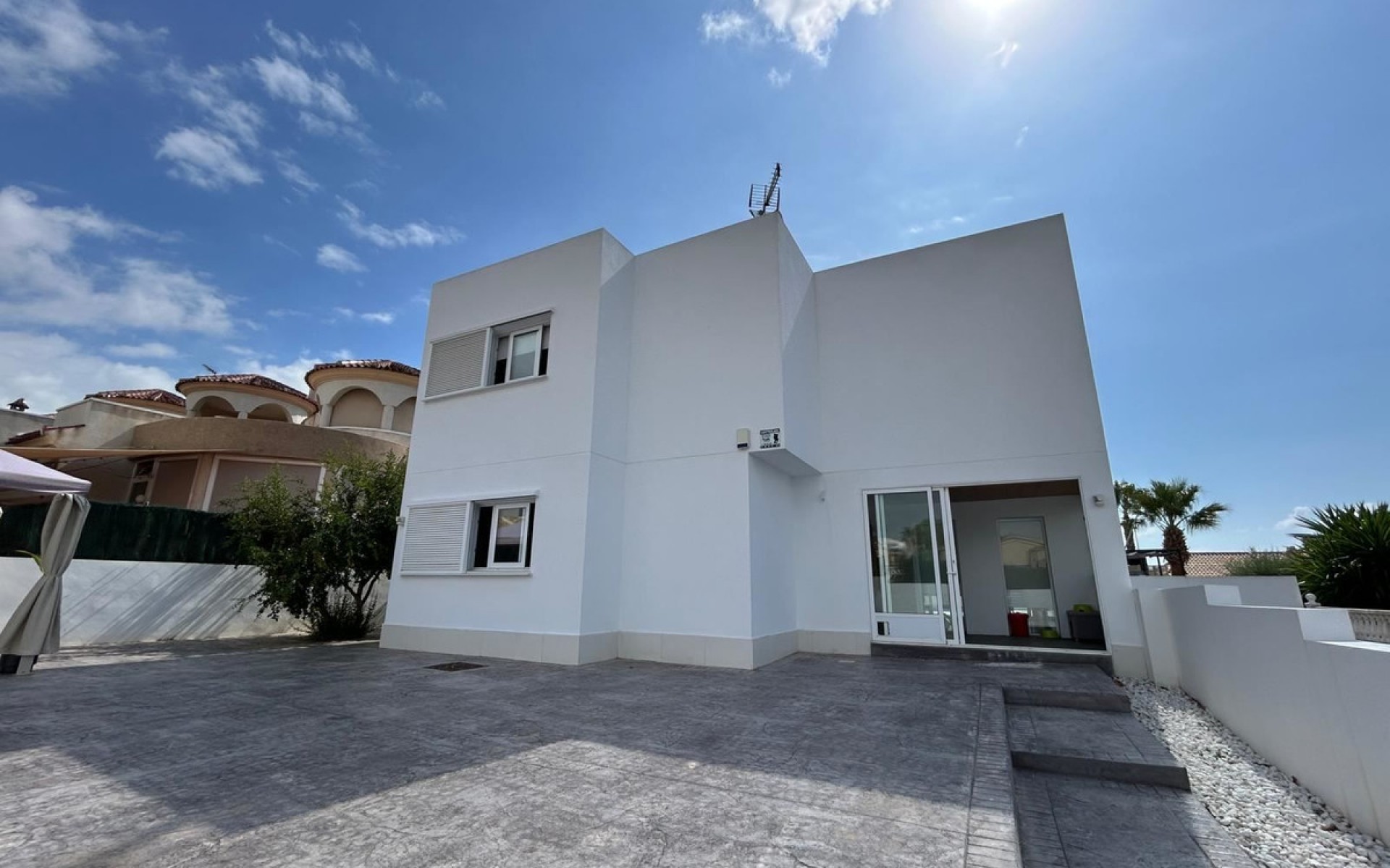  - Villa - 