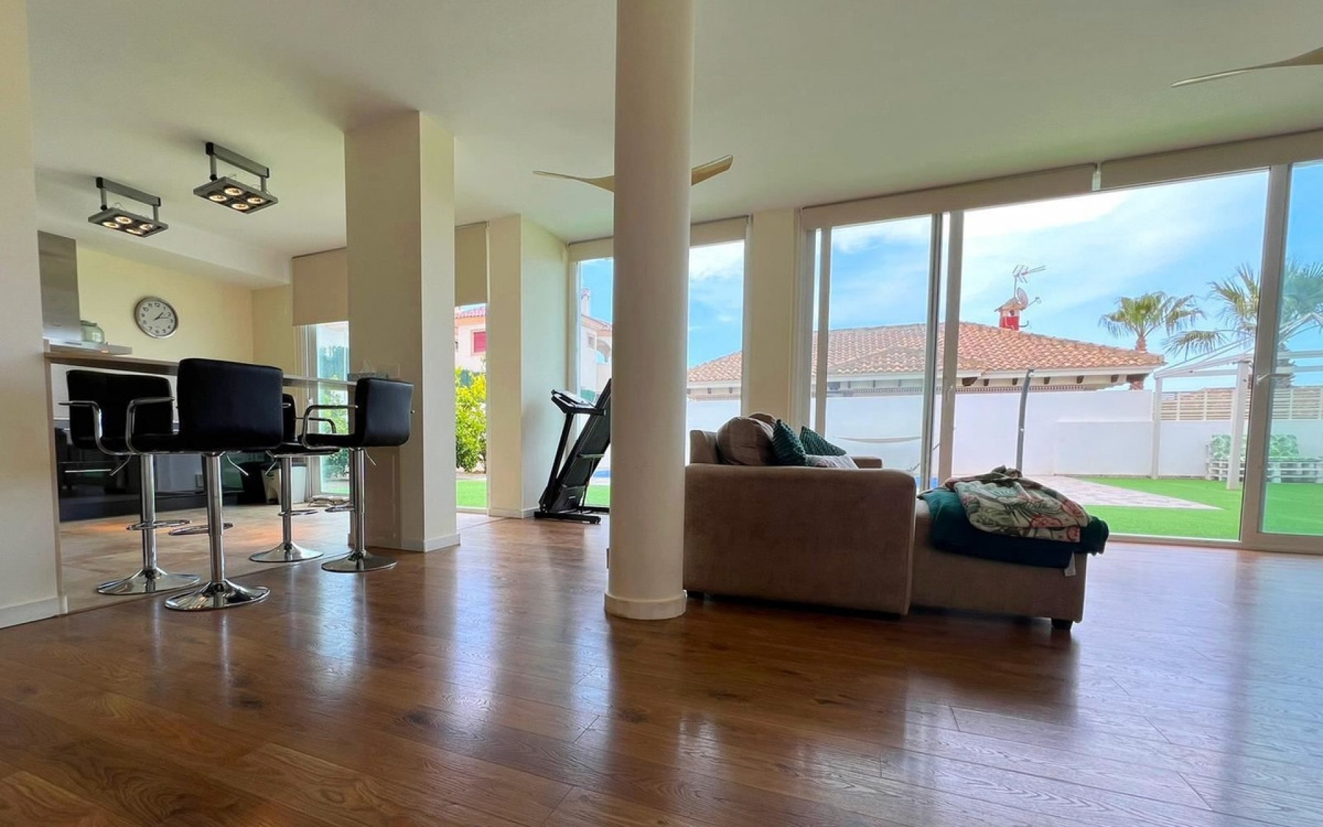  - Villa - 