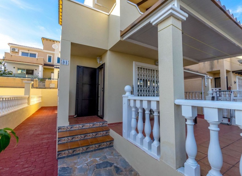  - Villa - 