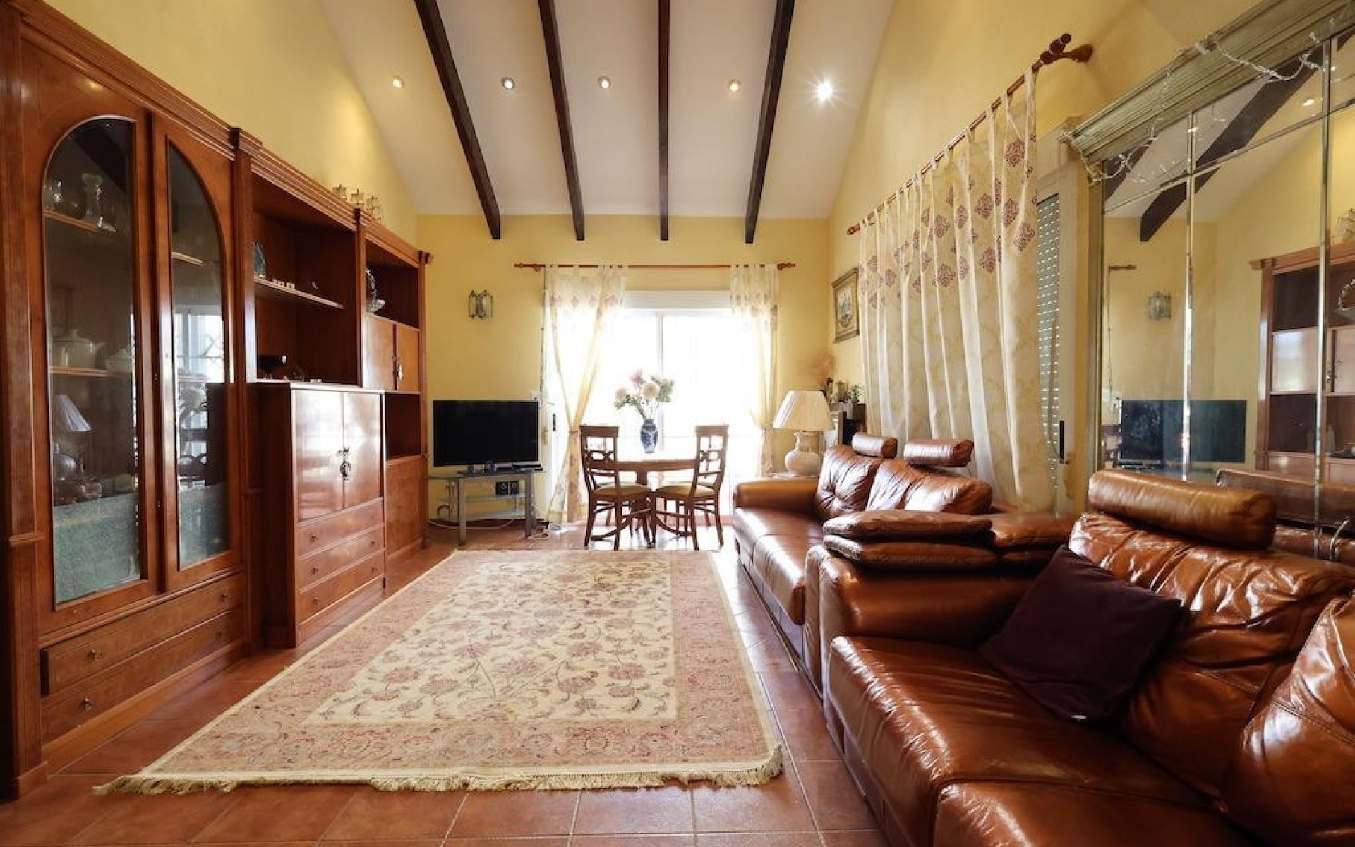  - Villa - 