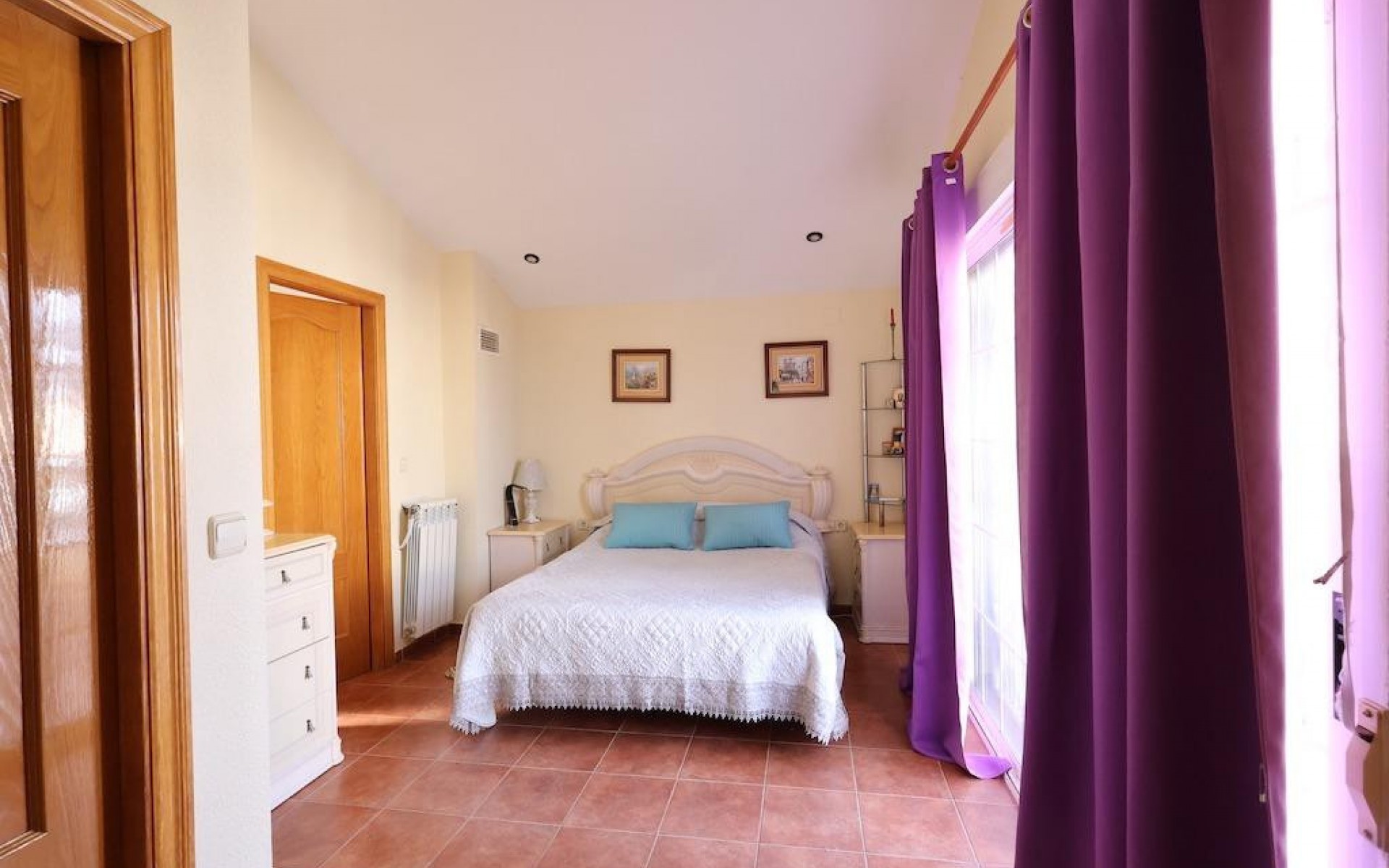  - Villa - 