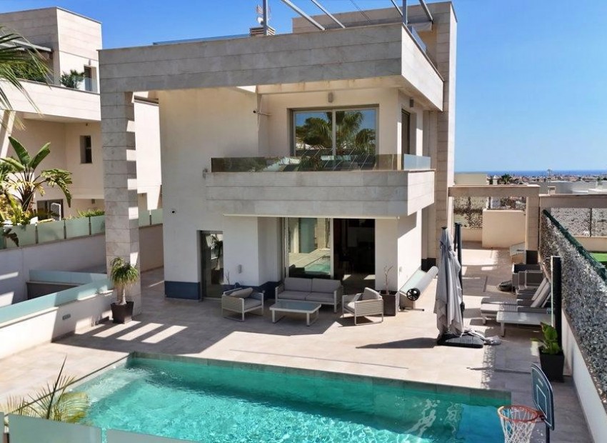  - Villa - 