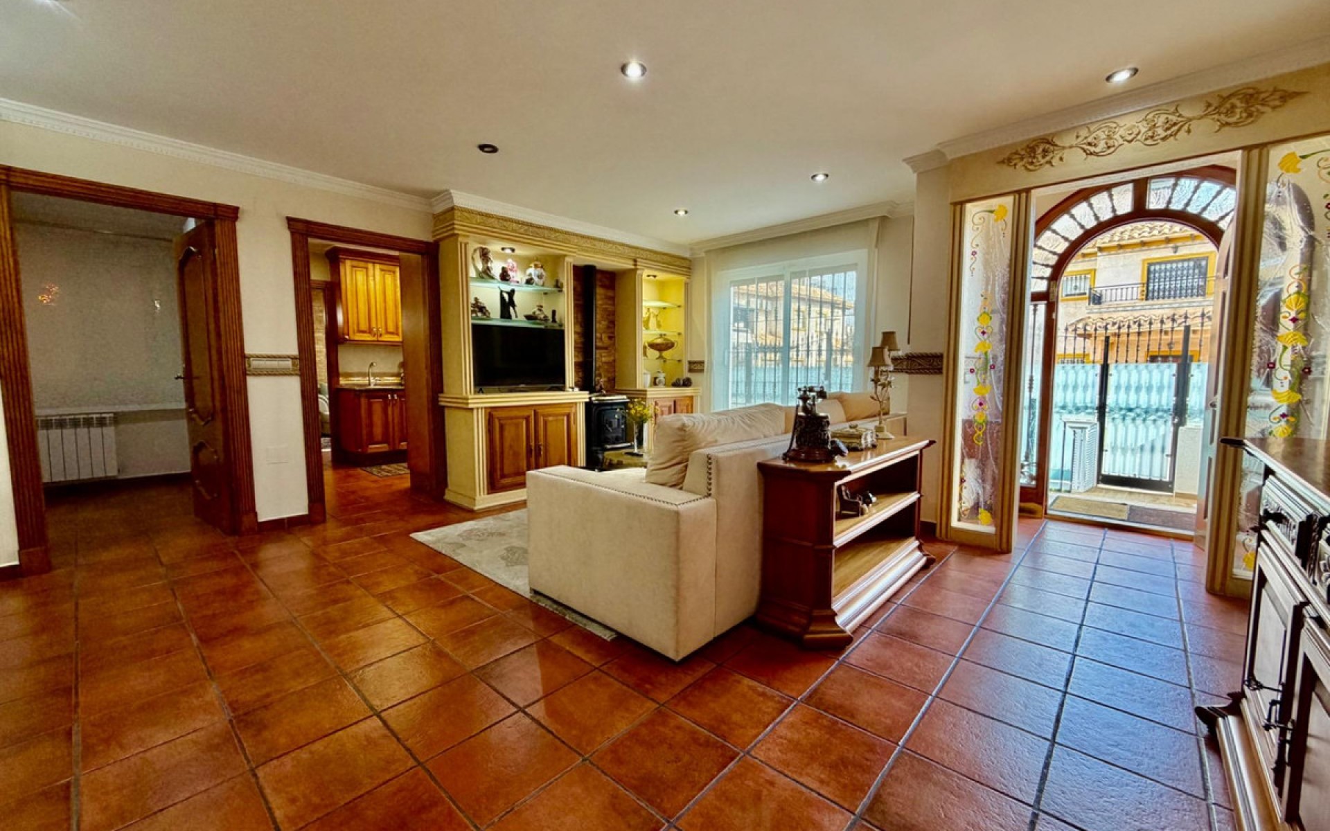  - Villa - 