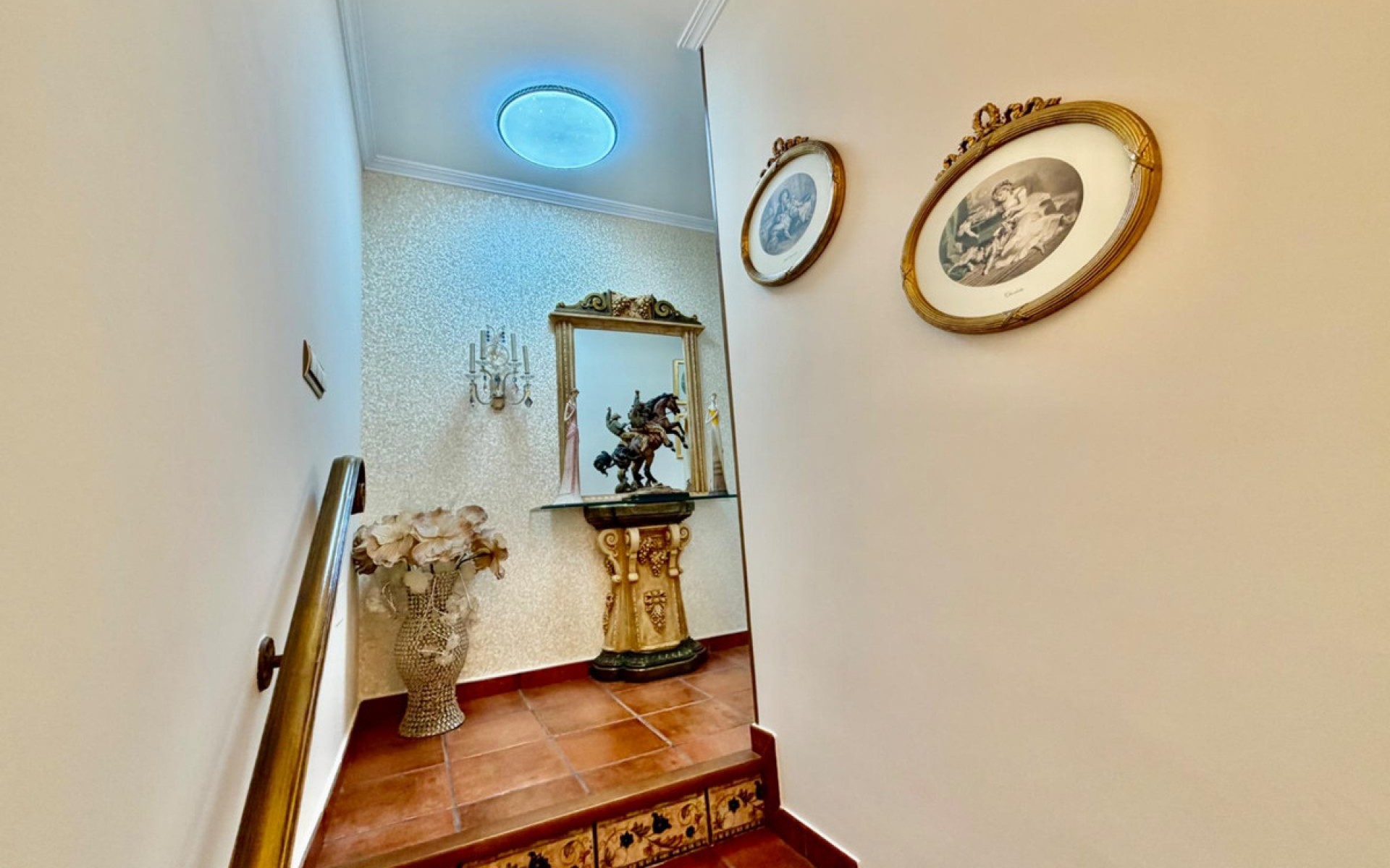  - Villa - 