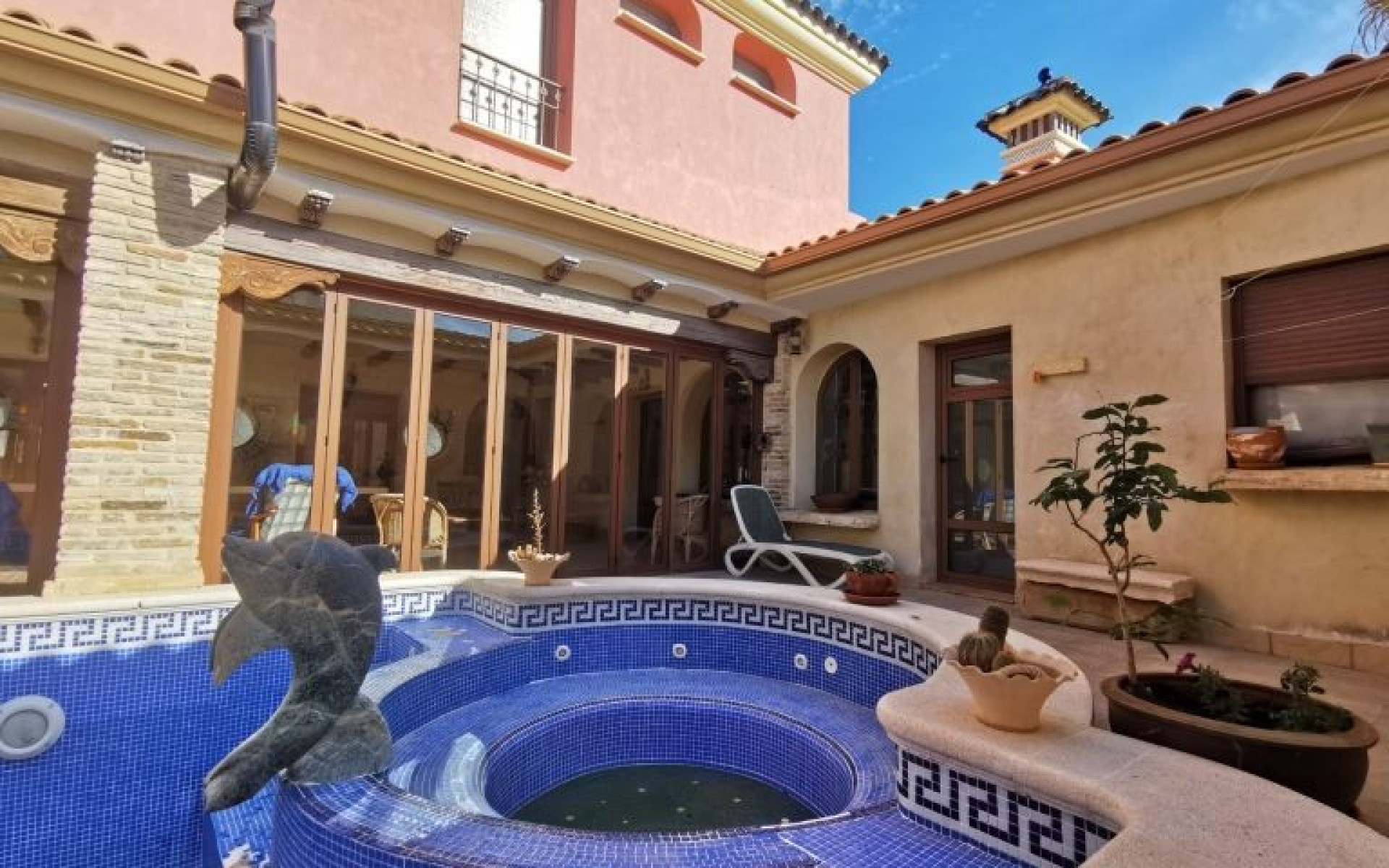  - Villa - 