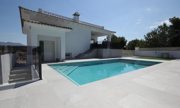 Villa -  -  - 