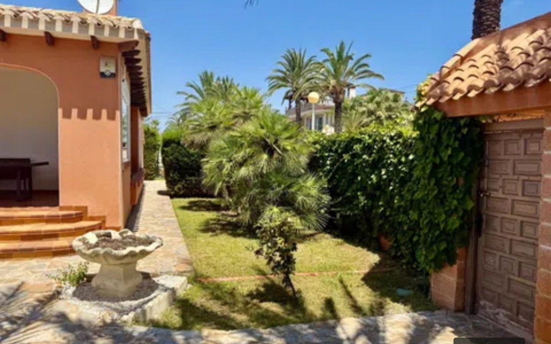  - Villa - 
