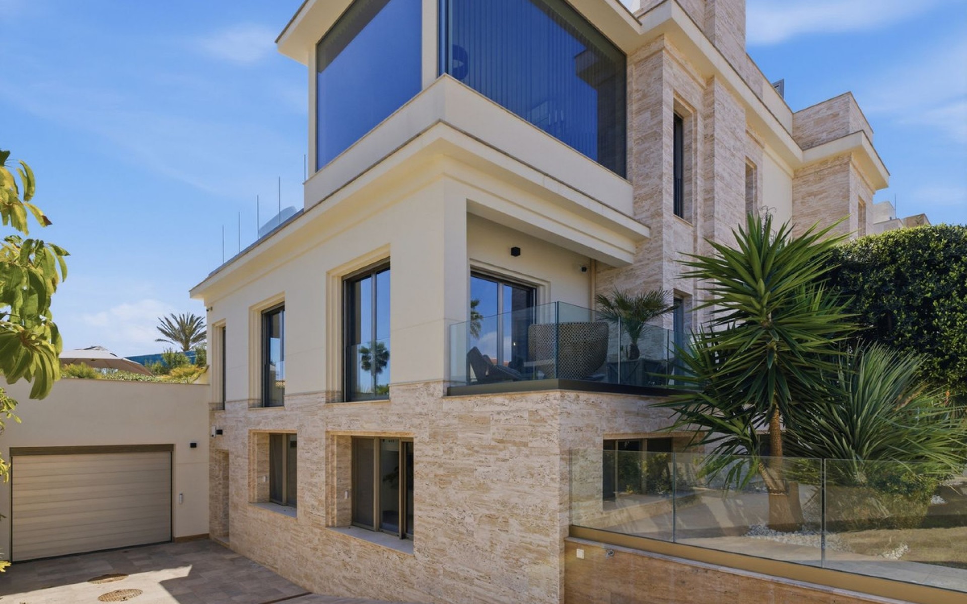  - Villa - 