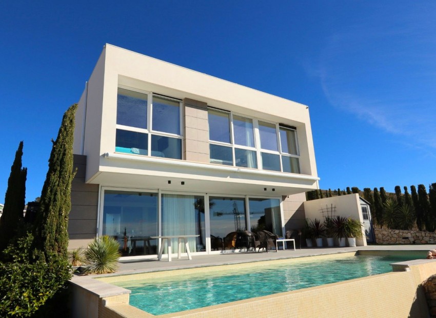  - Villa - 
