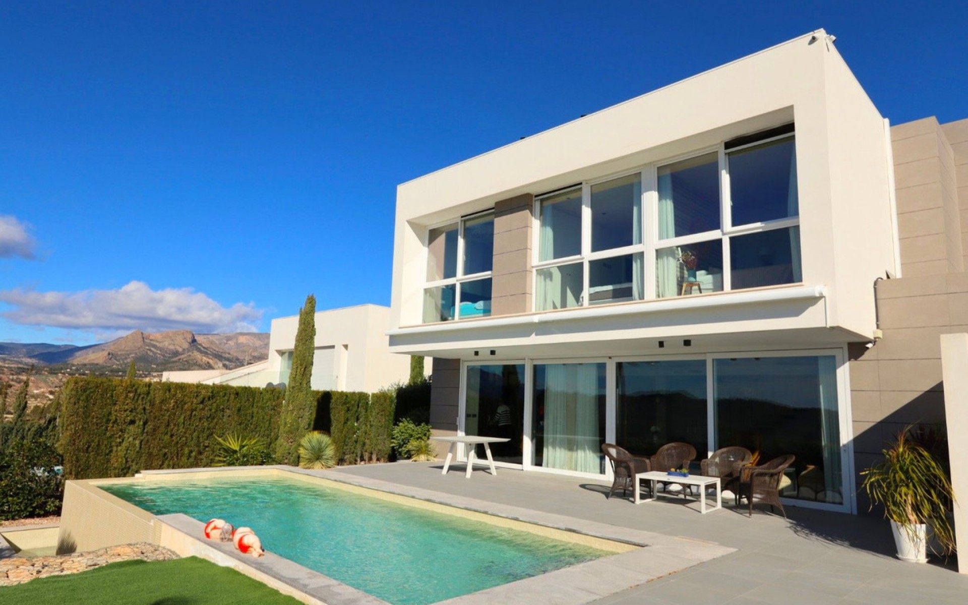  - Villa - 