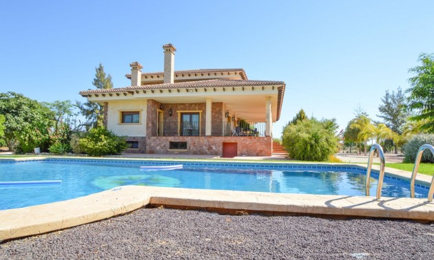 Villa -  -  - 