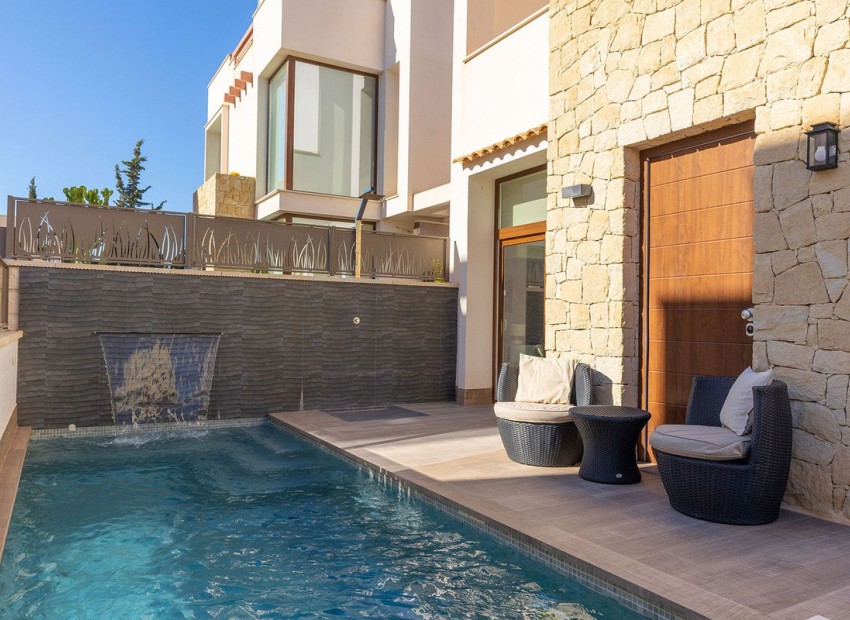  - Villa - 